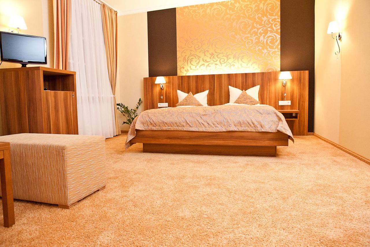 Hotel Dagstuhler Hof Wadern Esterno foto